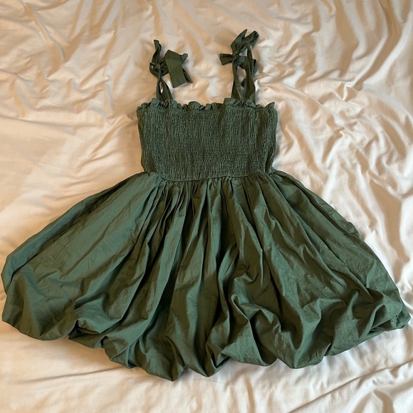 Olive green short cocktail dress - Picture 1 of 4